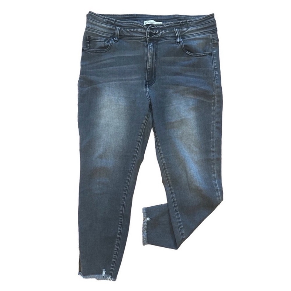 🔥 KANCAN High Rise Ankle Skinny Size 16 | Black Wash Frayed Hem | Sculpt Fit